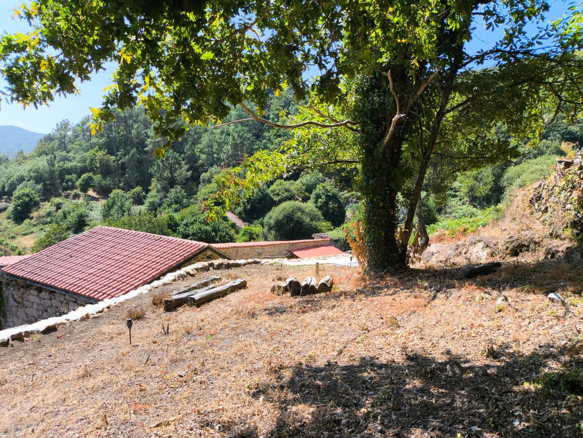 Villa Xiravai-Ribeira Sacra Peares Exterior foto
